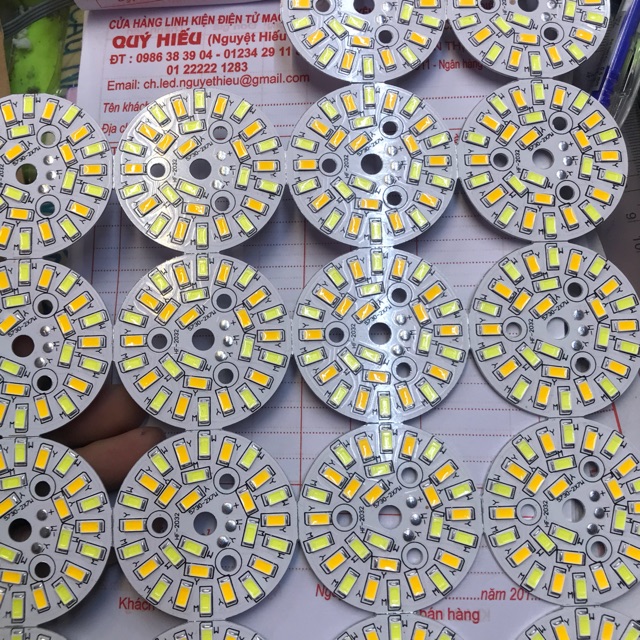 Led miếng 7w 3 mầu dùng chấn lưu