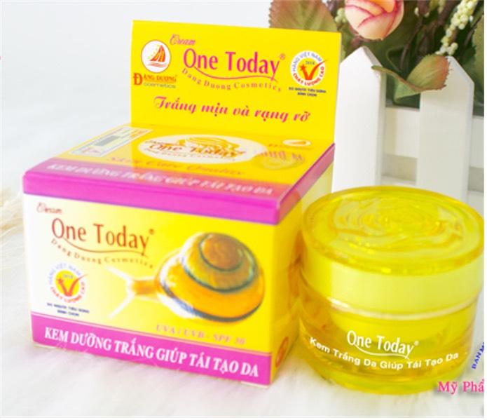 KEM DƯỠNG TRẮNG DA MỜ CÁC DẦU HIỆU LÃO HÓA (TÁI TẠO DA ) ONE TODAY 9G