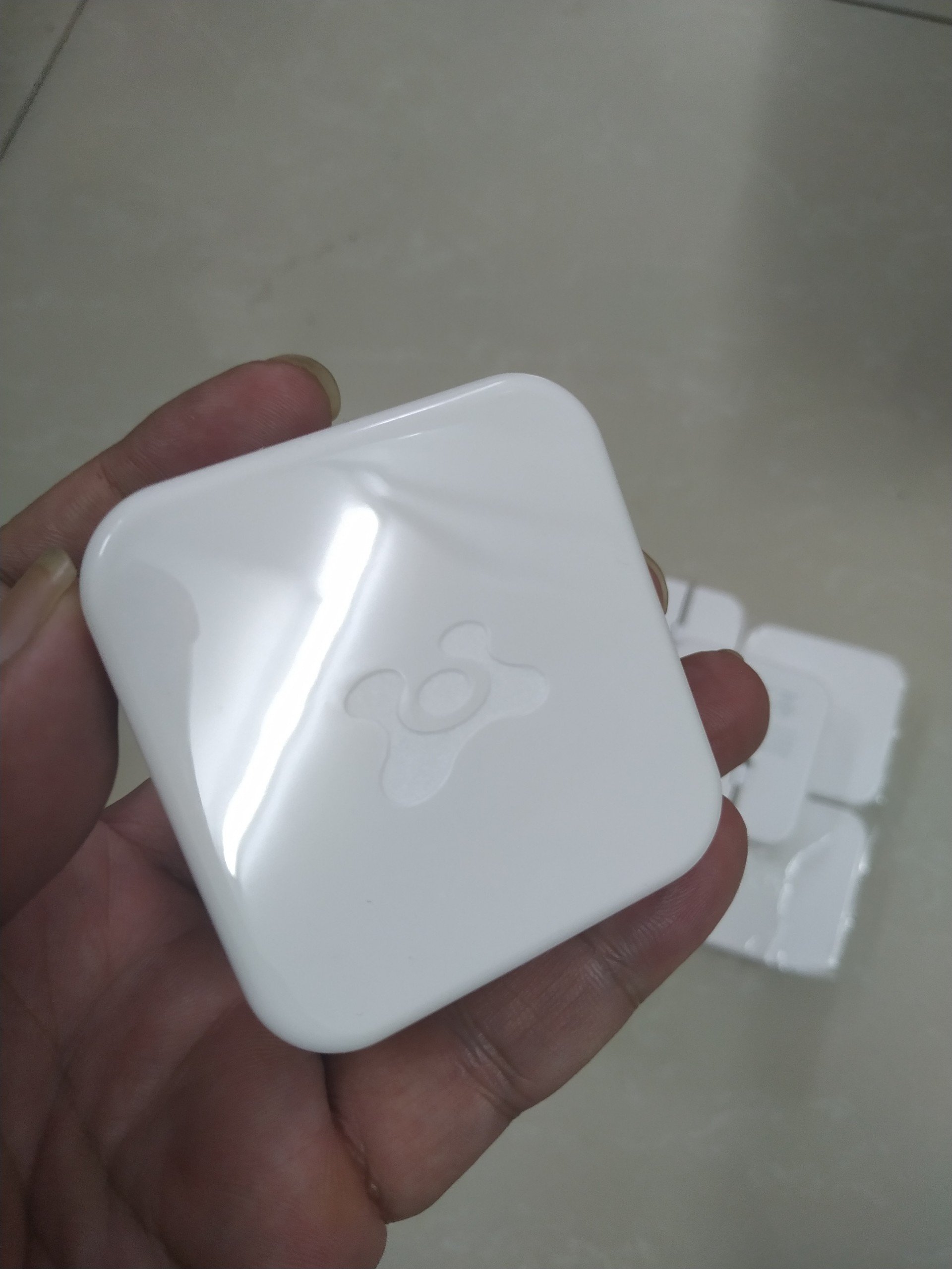 Cốc Sạc NHANH 2 Cổng Ublo Dual USB Wall Charger