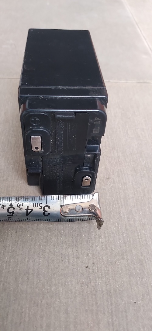 Ắc quy First Power 6V-7Ah, 6v 4,5A
