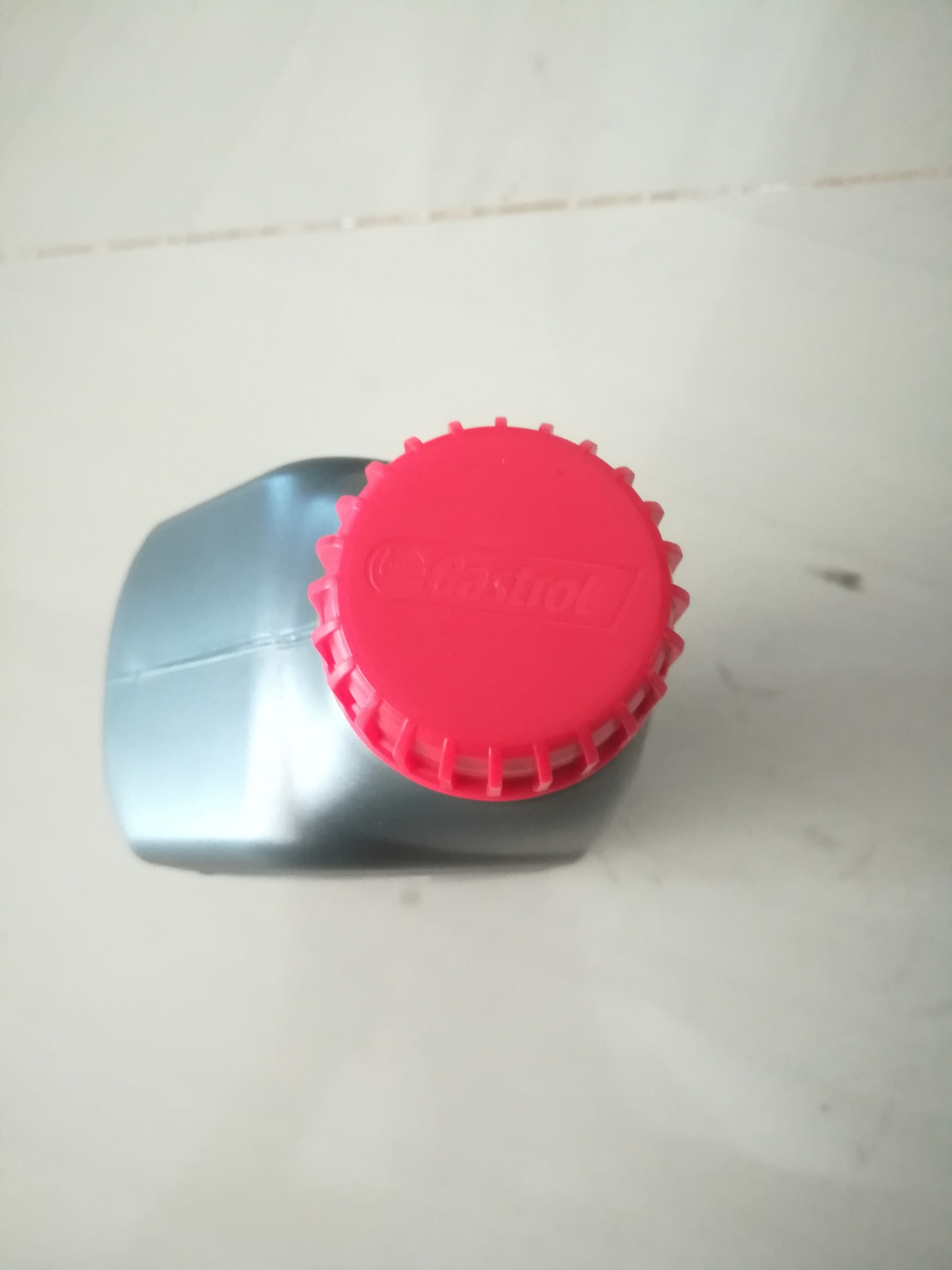 NHỚT CAO CẤP CASTROL 2 THÌ 2T 1L