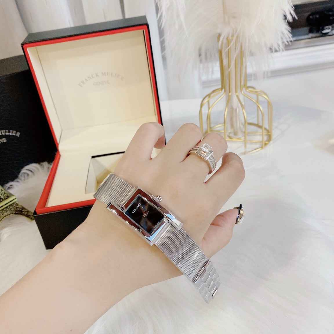 Đồng Hồ Nữ Versace Siêu Đẹp , Hiện Đại