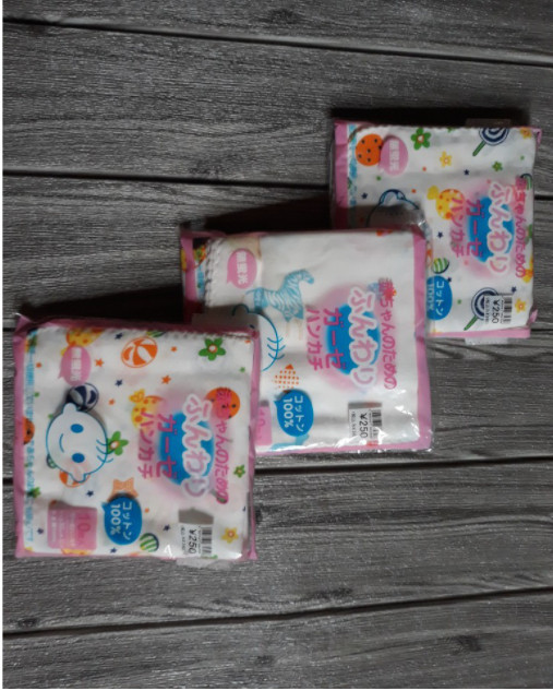 10 Khăn sữa - khăn sữa cho bé có họa tiết