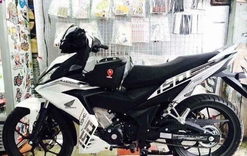 Tem rời winner trắng đen 150