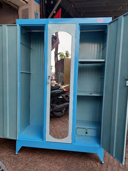 Tủ sắt 3 cánh ngang 1m2 cao 1m8 – TSDT11