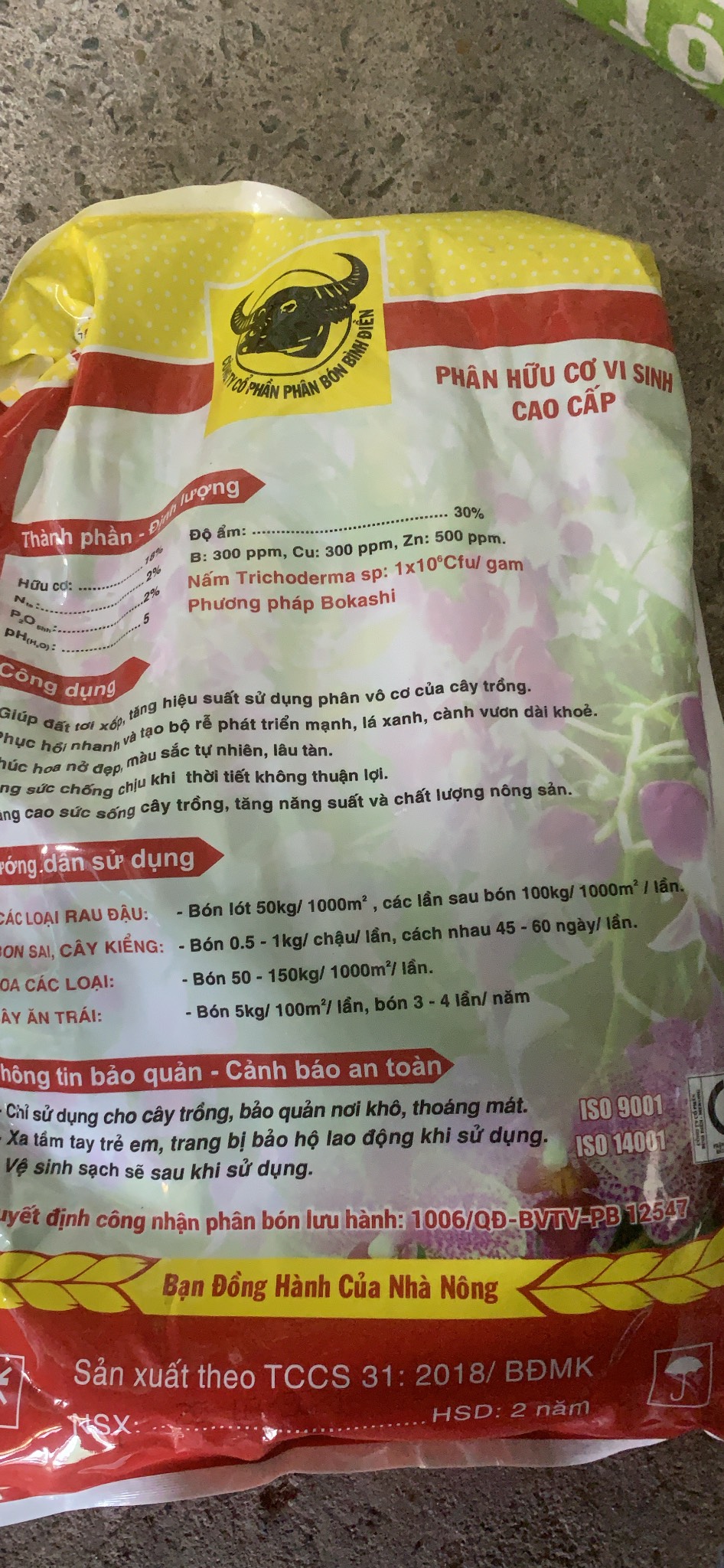 PHÂN ĐẦU TRÂU  HỮU CƠ HCMK7 TRICHODERMA + TE - 5KG