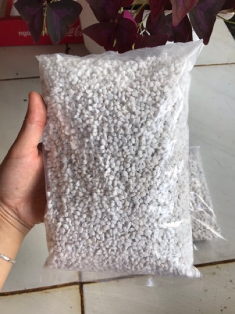 Đá perlite - đá trân châu trang trí, trồng cây gói 100GR