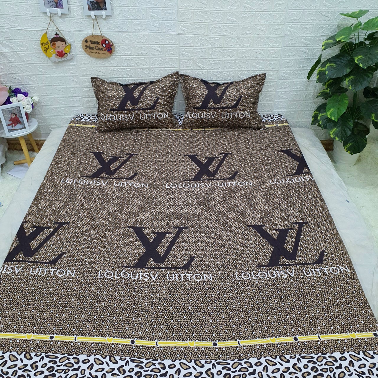 Bộ Chăn Ga Gối Cotton Poly - LV Sao ( 3 Món , 4 Món , 5 Món ) Tiệm Nhà Cá