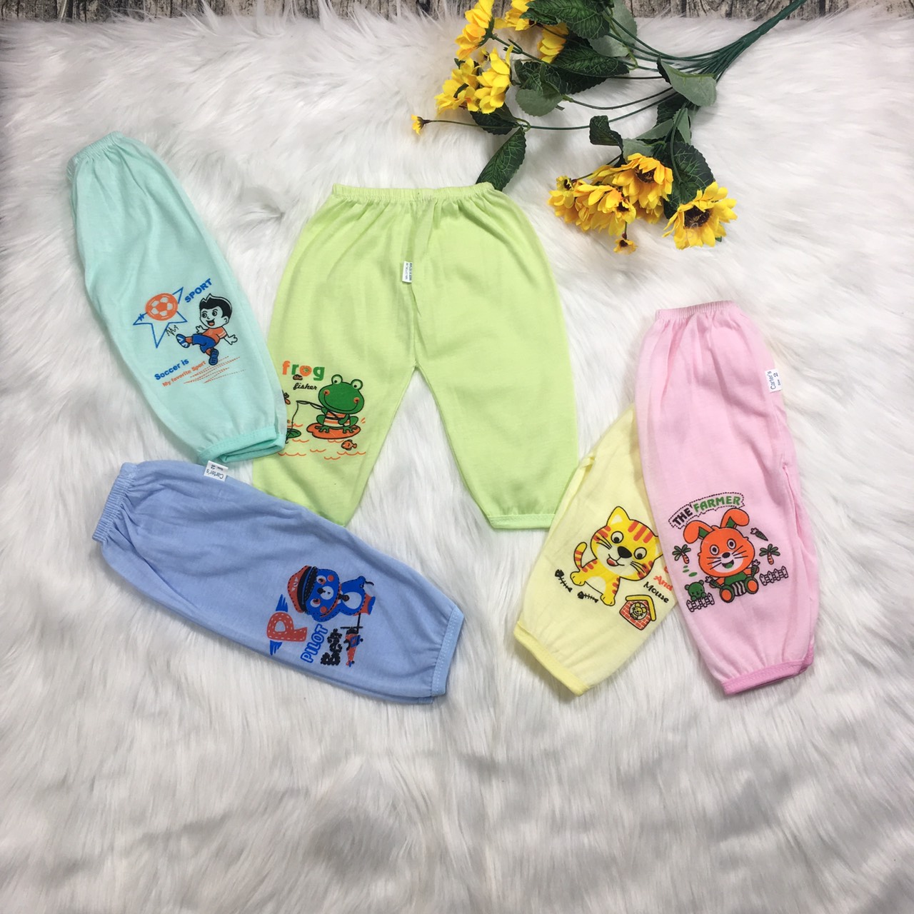 Combo 10 chiếc quần dài cho bé trai và bé gái từ 2-9kg ( Ảnh thật) - QD- QDKF KIBA Fashion Màu sắc hình in thay đổi theo lô hàng( quần áo cho trẻ sơ sinh đồ cho trẻ sơ sinh )