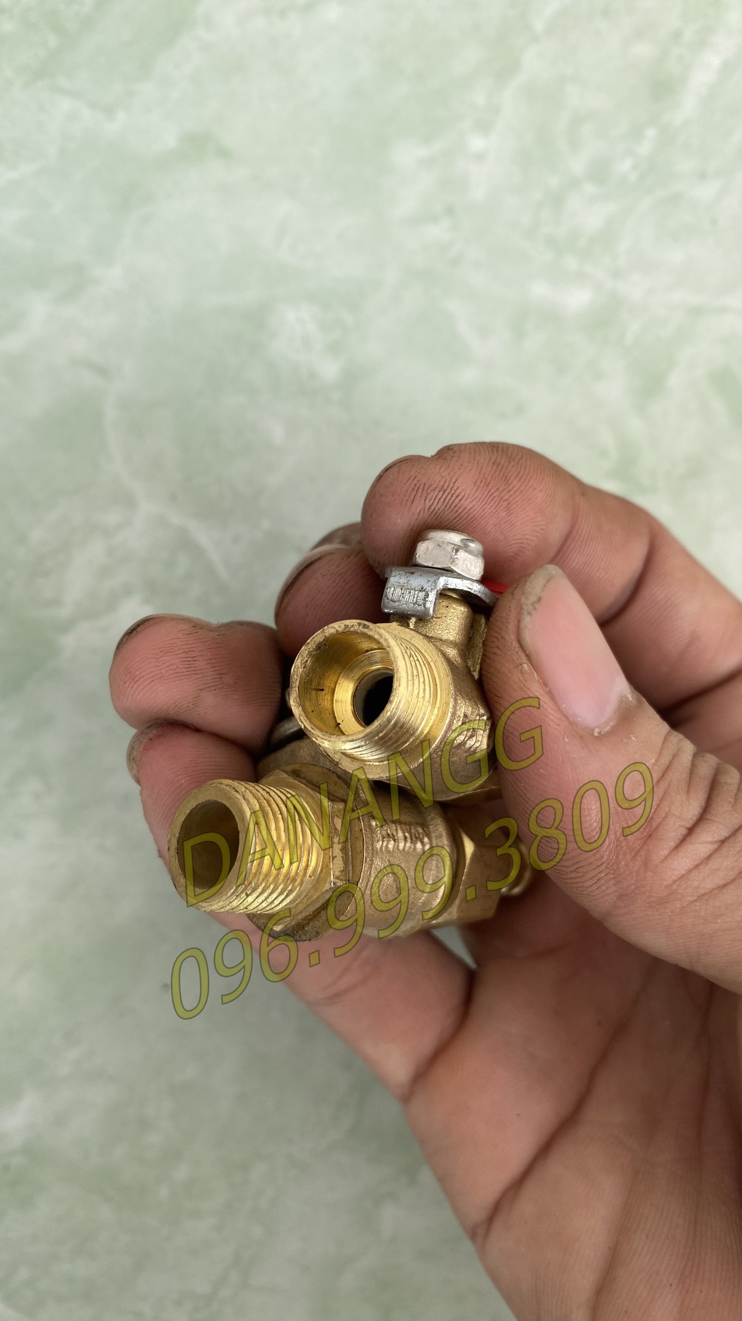 Van khoá hơi bằng đồng loại thường loại tốt