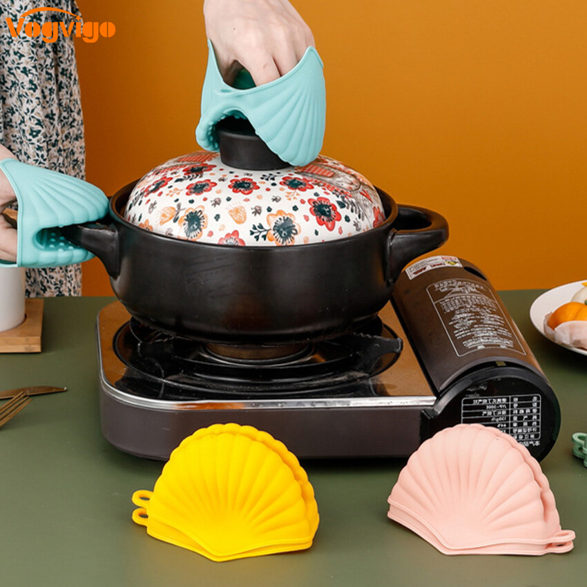 1 Pairs Mini Cute Oven Gloves Silicone Heat Resistant Cooking Pinch Mitts Potholder for Kitchen Cooking & Baking