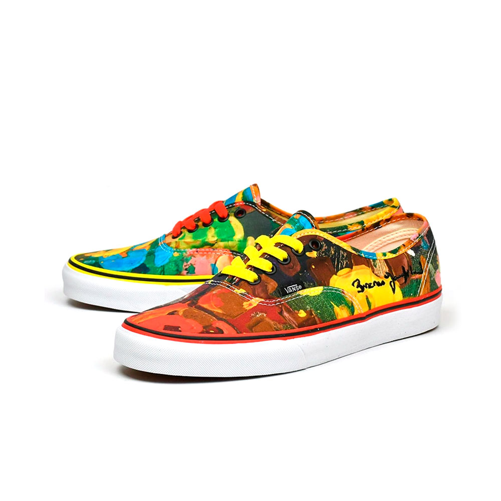 Giày Vans MOCA Authentic VN0A5KRD8CR