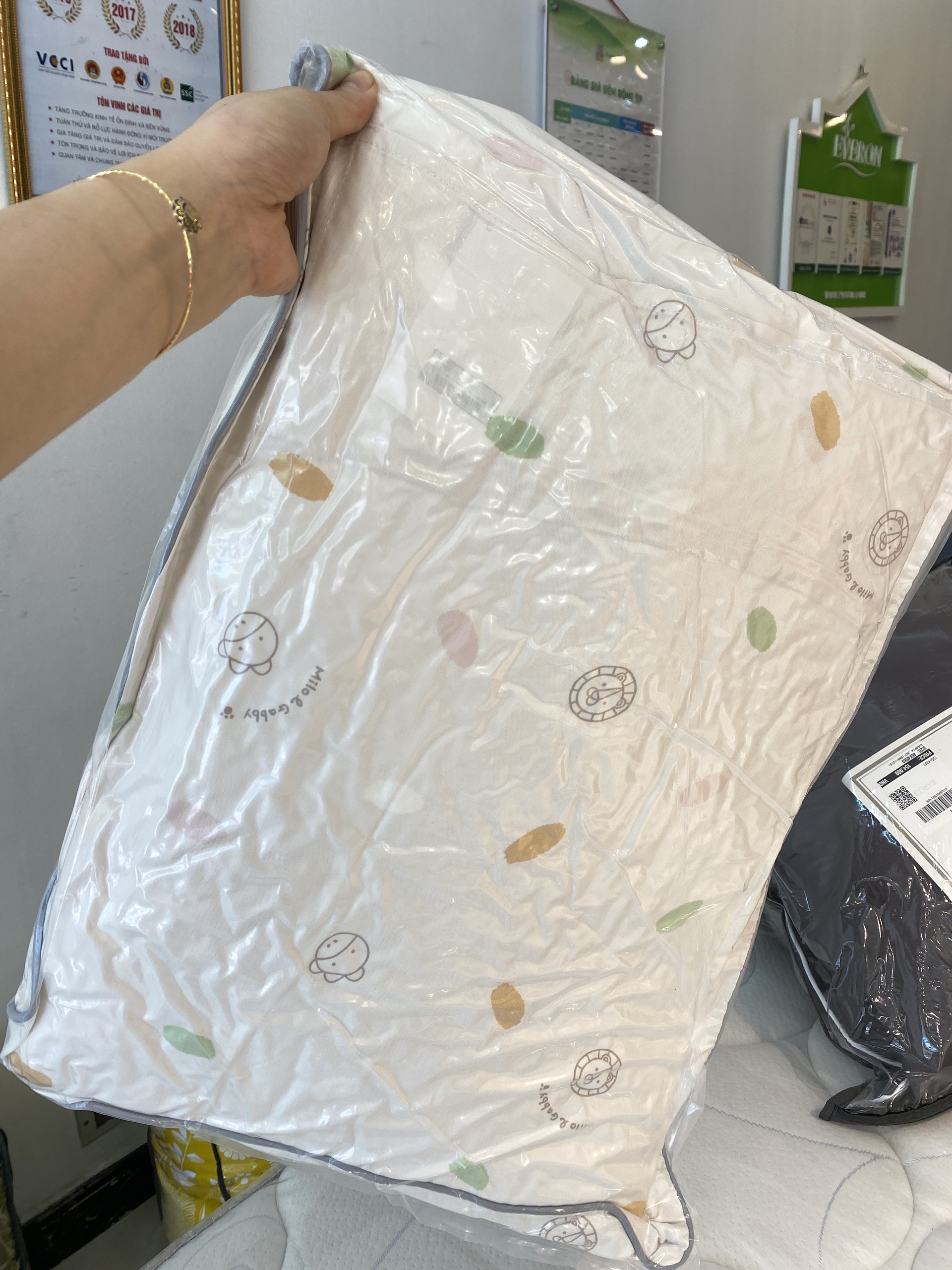 [EVERON Chính Hãng] Gối Trẻ Em EVERON 35*50 cm (1 chiếc vỏ gối kèm ruột gối)
