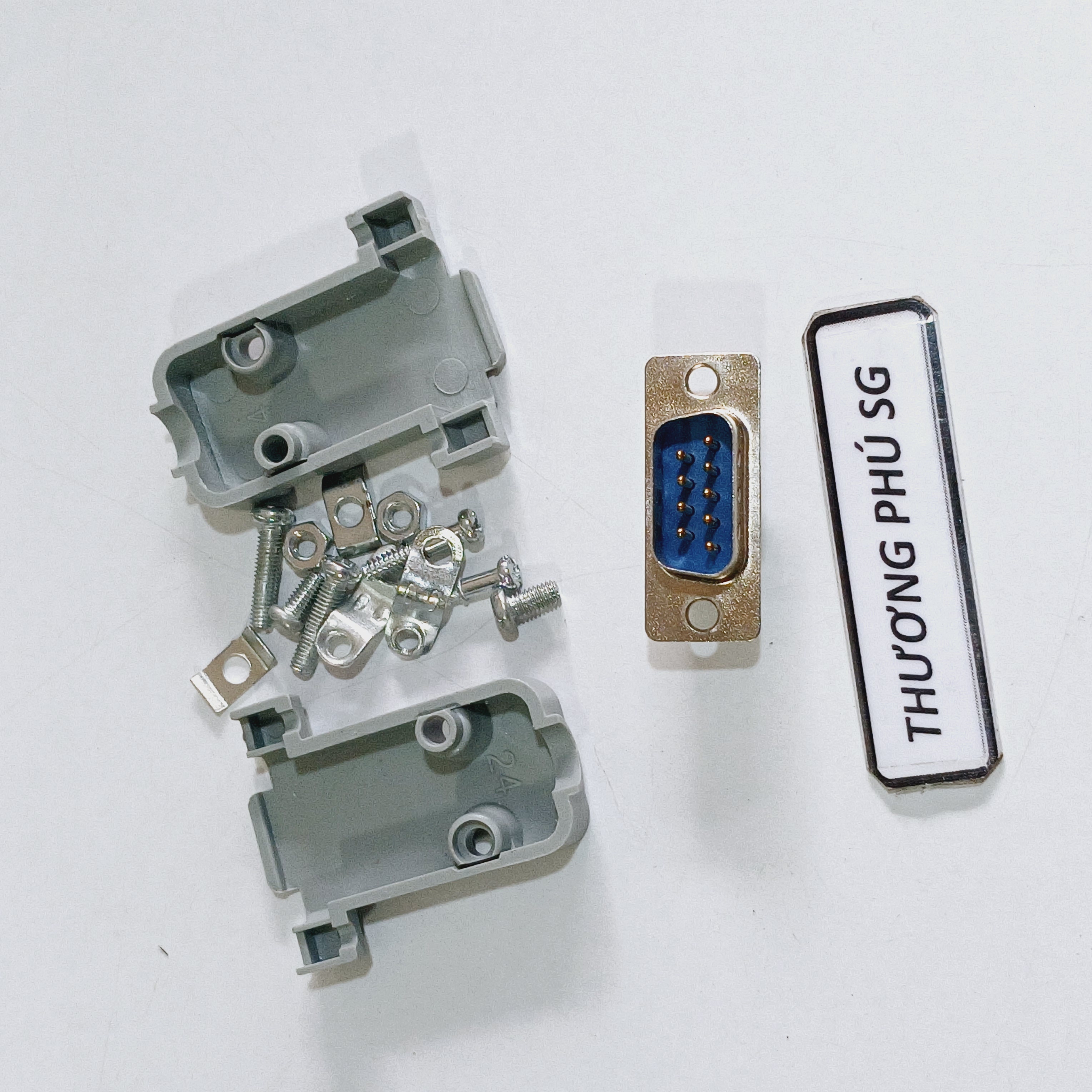 Đầu hàn Com 9 (DB9) / Com 9 Kim Đực (DB9M - 9M Kim Đực) (Bao gồm võ nhựa)