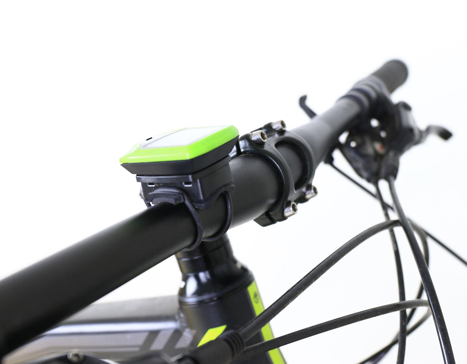 Đồng Hồ Đo Tốc Độ Có Dây Jett Cycles 5ive (xanh lá)