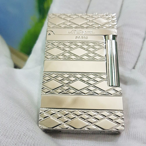 Bật lửa Dupont bạc kẻ xéo D16