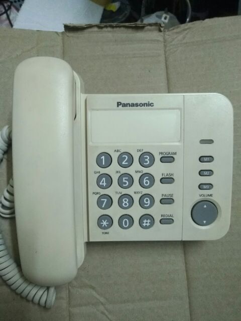 ĐIỆN THOẠI BÀN PANASONIC KX-TS500