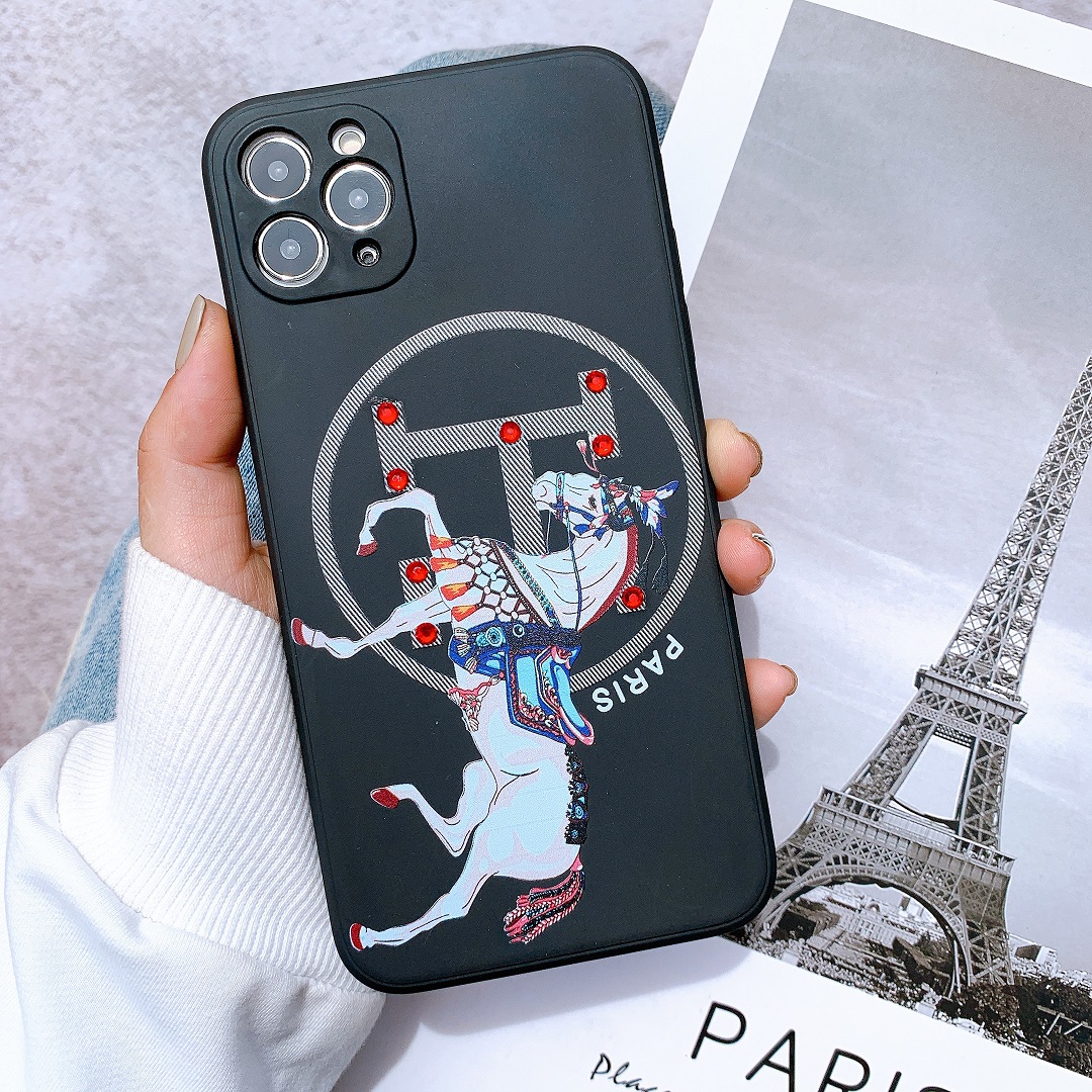 Ốp Lưng Silicon Màu Bảo Vệ CAMERA Đính Đá Hermes Paris