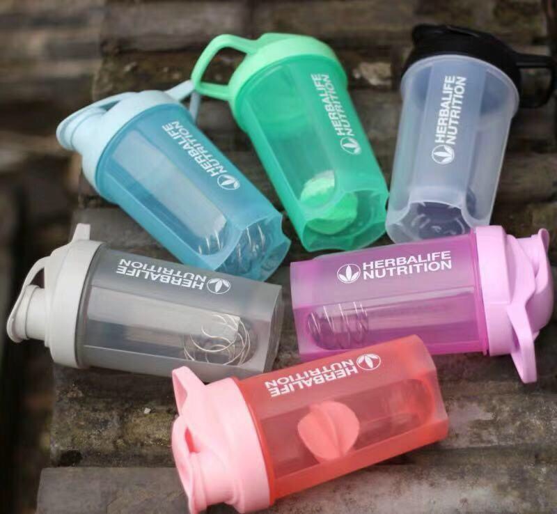 Bình lắc HBL 500ml (có quai xách, nhiều màu, chịu nhiệt)