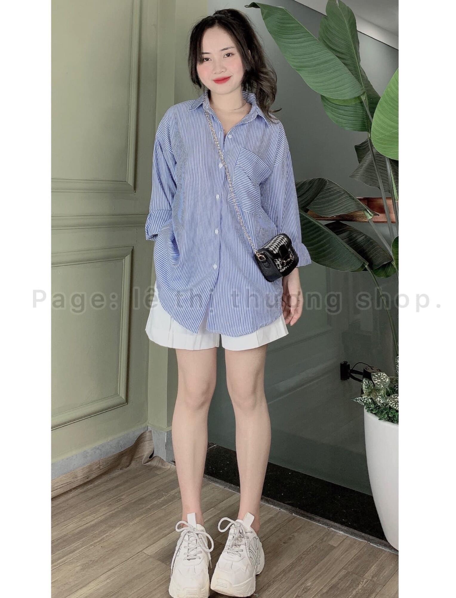 Sơ mi tay dài 1 túi kẻ sọc xanh