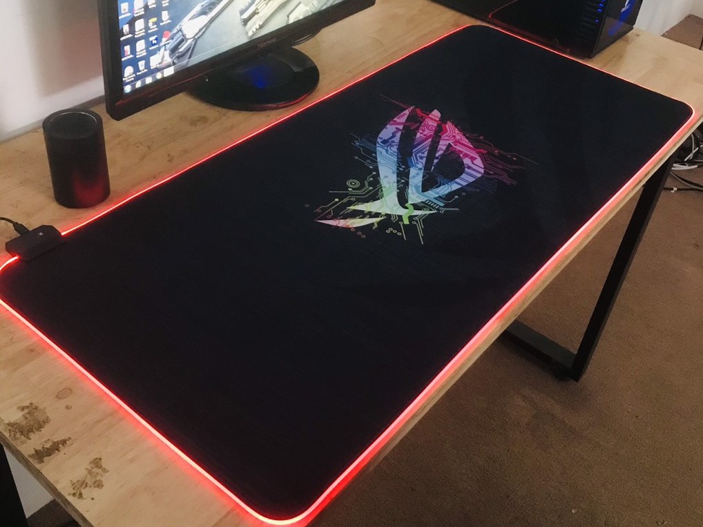 Lót chuột, pad chuột Gaming LED RGB kích thước 80x30, 90x40 siêu đẹp siêu nhẹ siêu bền, di chuột cực êm