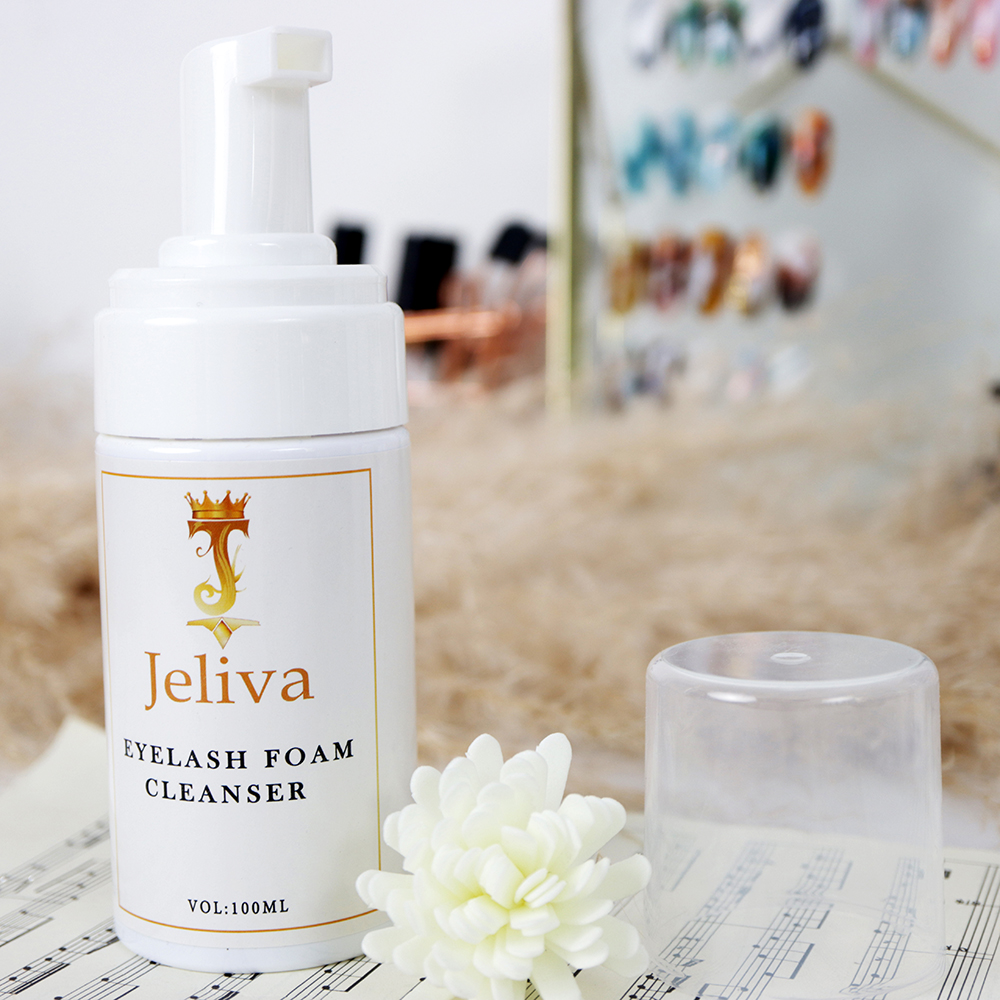 Chai tạo bọt vệ sinh mi Jeliva 60ml