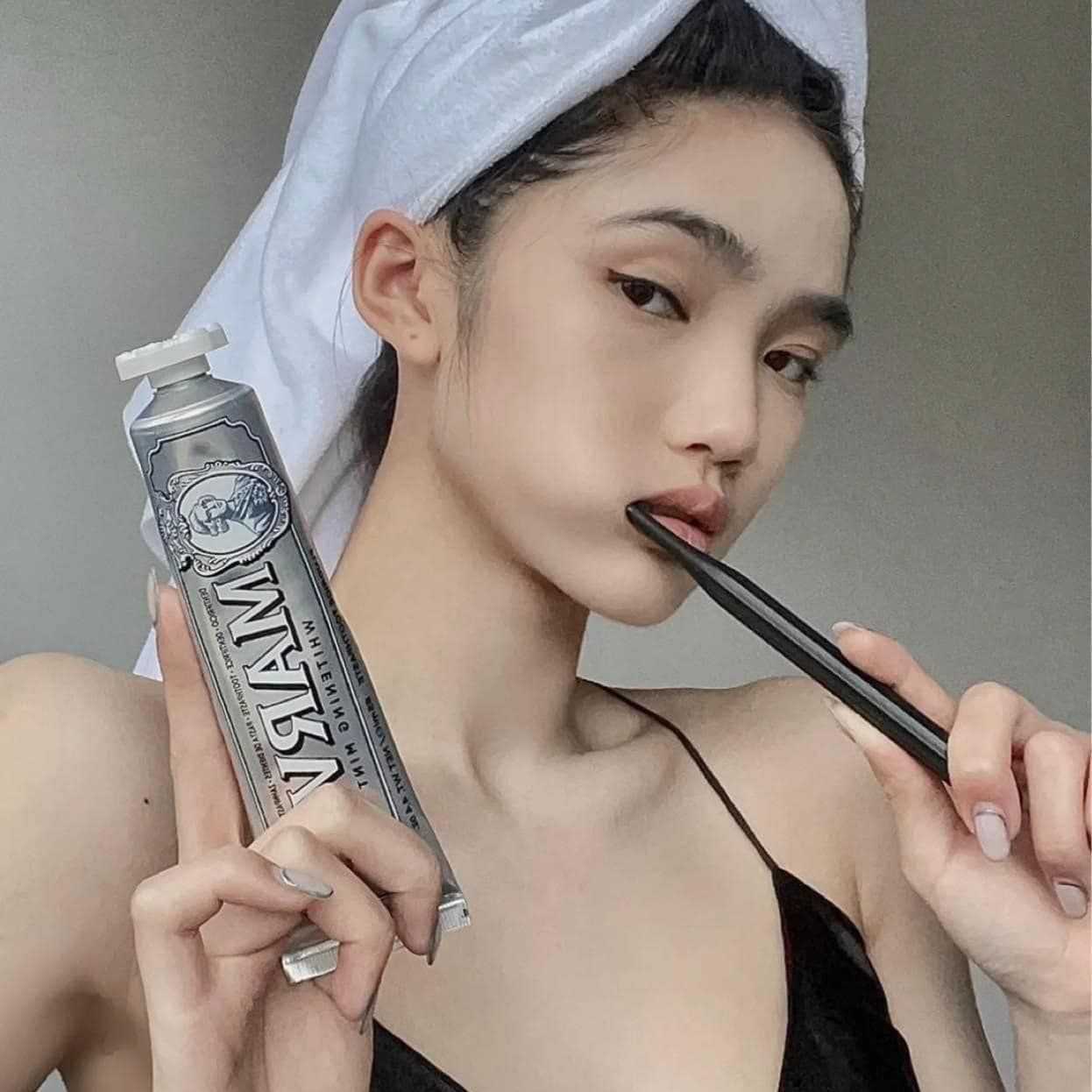 Kem đánh răng Marvis Toothpaste