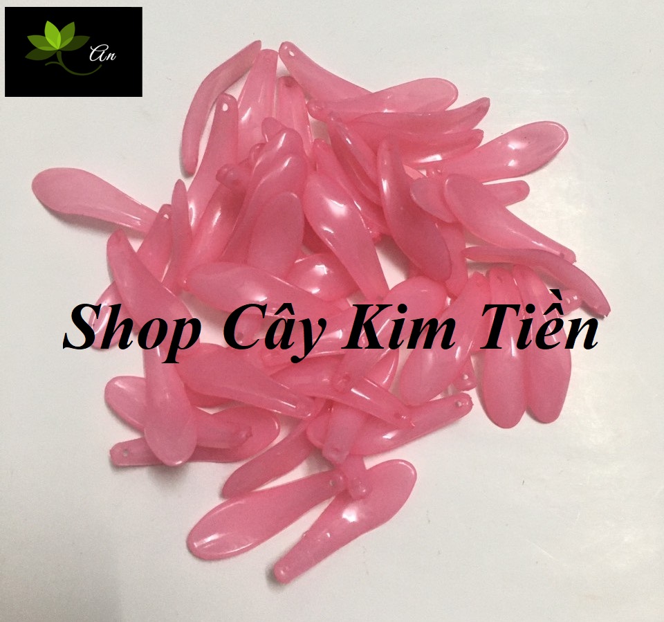 Cánh cúc pha lê đá ( 100gr)