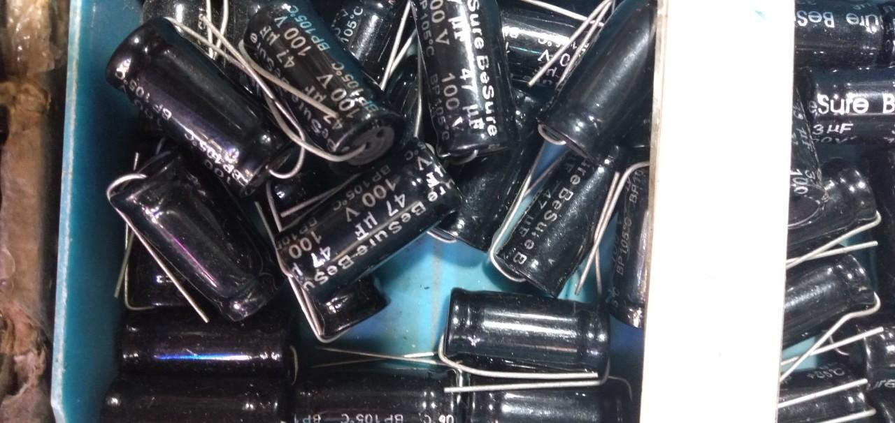 10 Tụ loa 47uf 100v