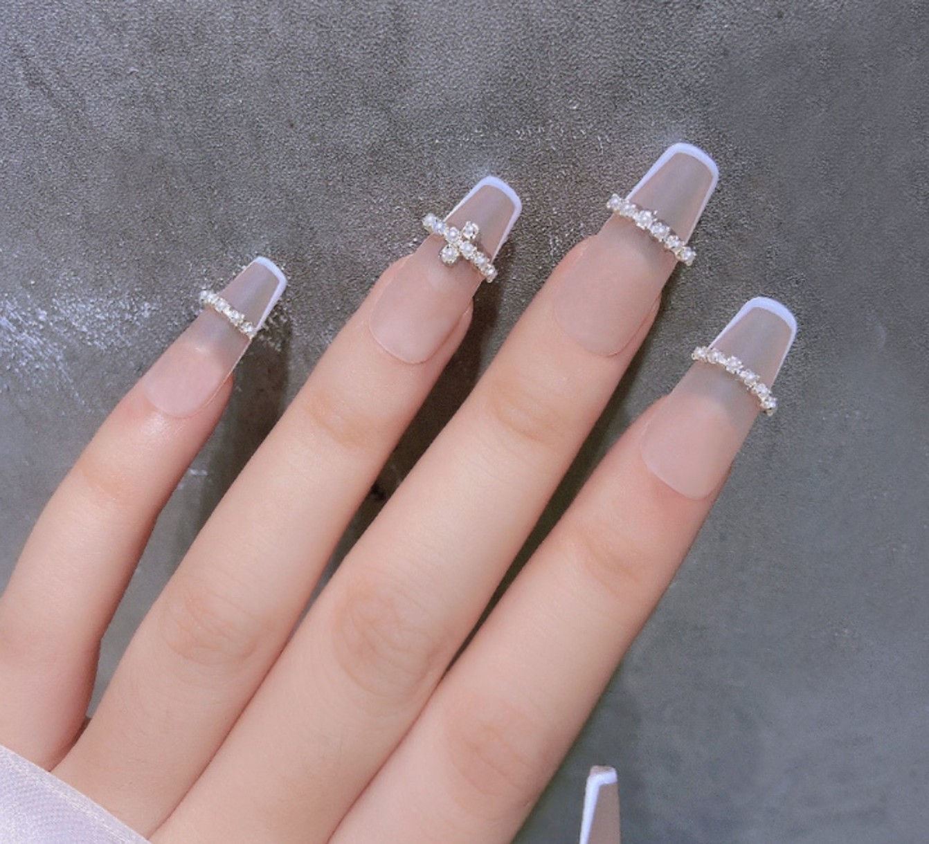 Dây Đá Viền Móng ❤️Dây xích Đá ❤️Trang Trí Nail