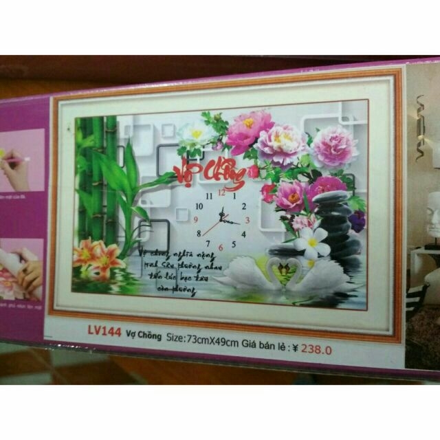 Tranh đính đá Vợ chồng 73x49cm