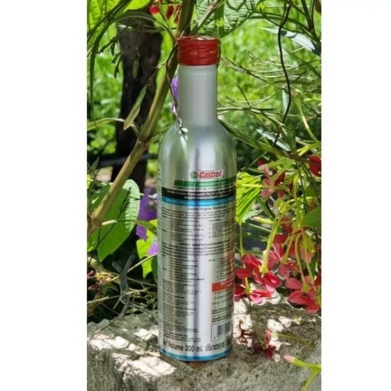 Súc động cơ castrol chính hãng 300ml