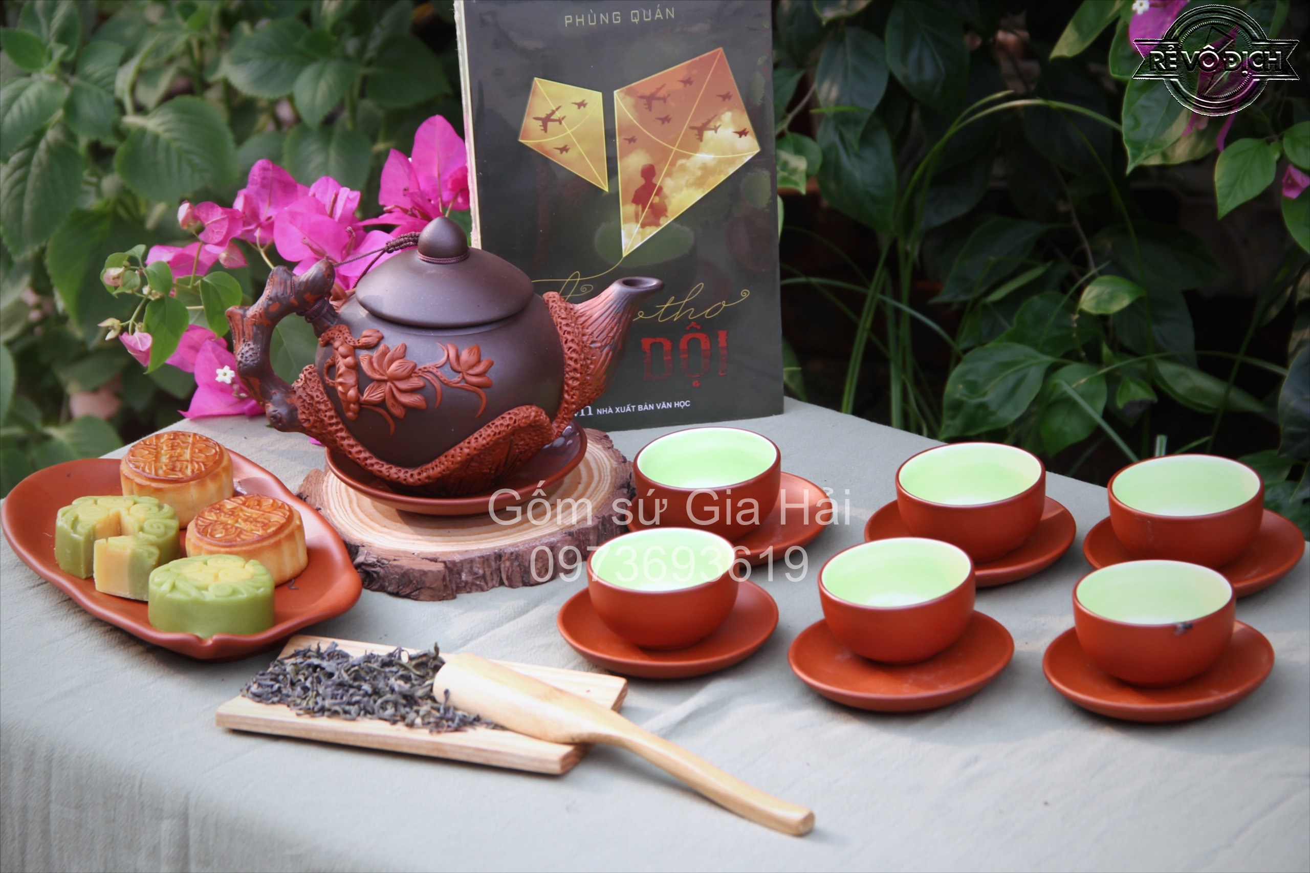 Ấm chén tử sa Bát Tràng