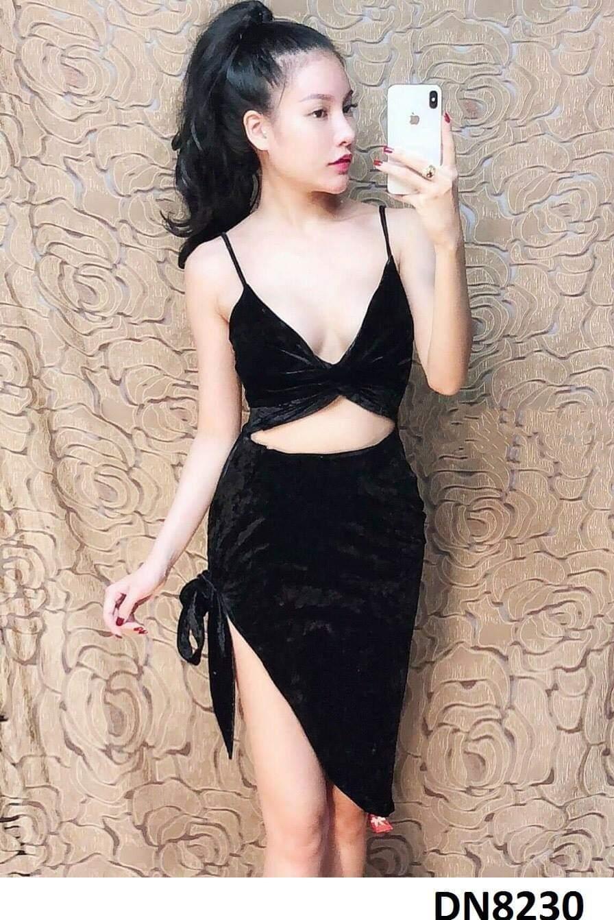 Đầm body nhung xẻ tà khoét eo sexy