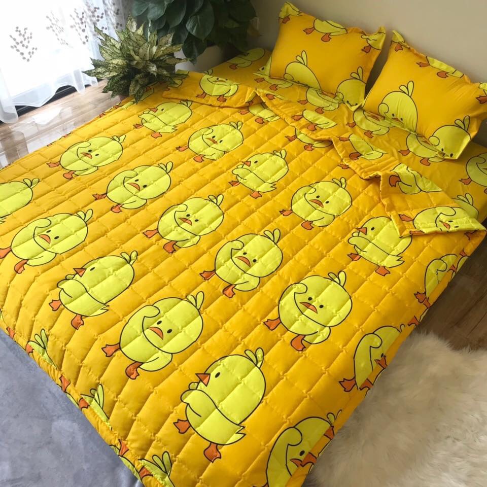 VỎ GỐI ÔM 35 X 100 CM MẪU VỊT VÀNG MỚI