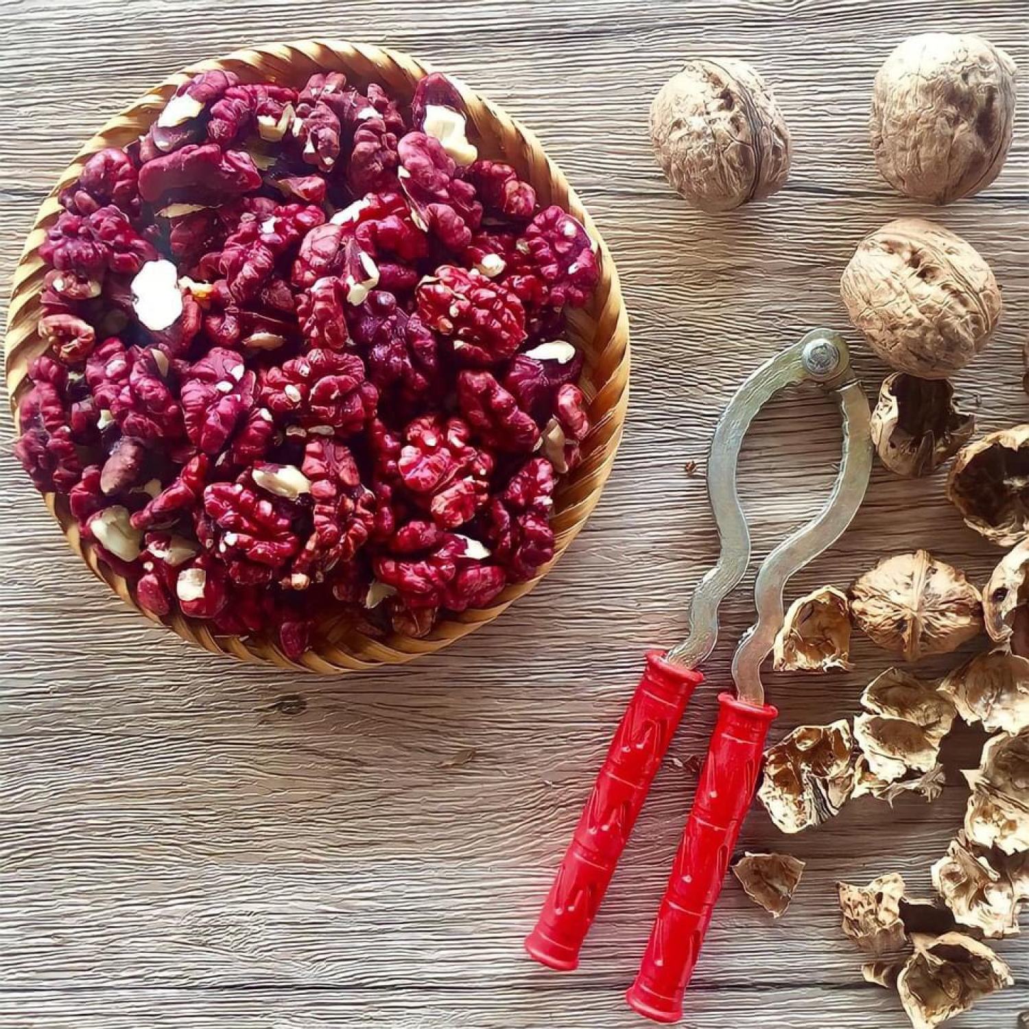 Nhân óc chó đỏ Mỹ