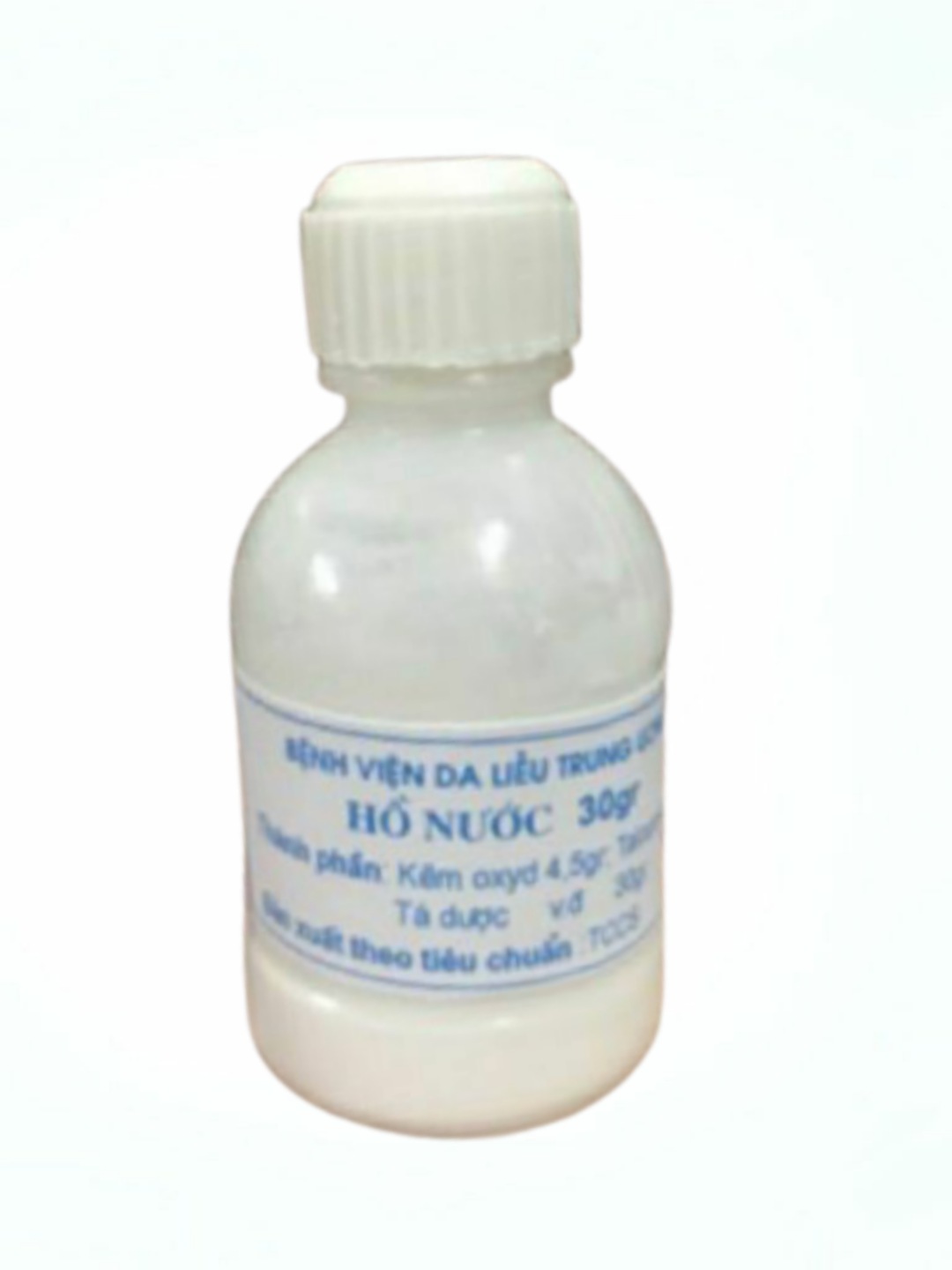 Hồ nước Viện Da liễu Trung ương