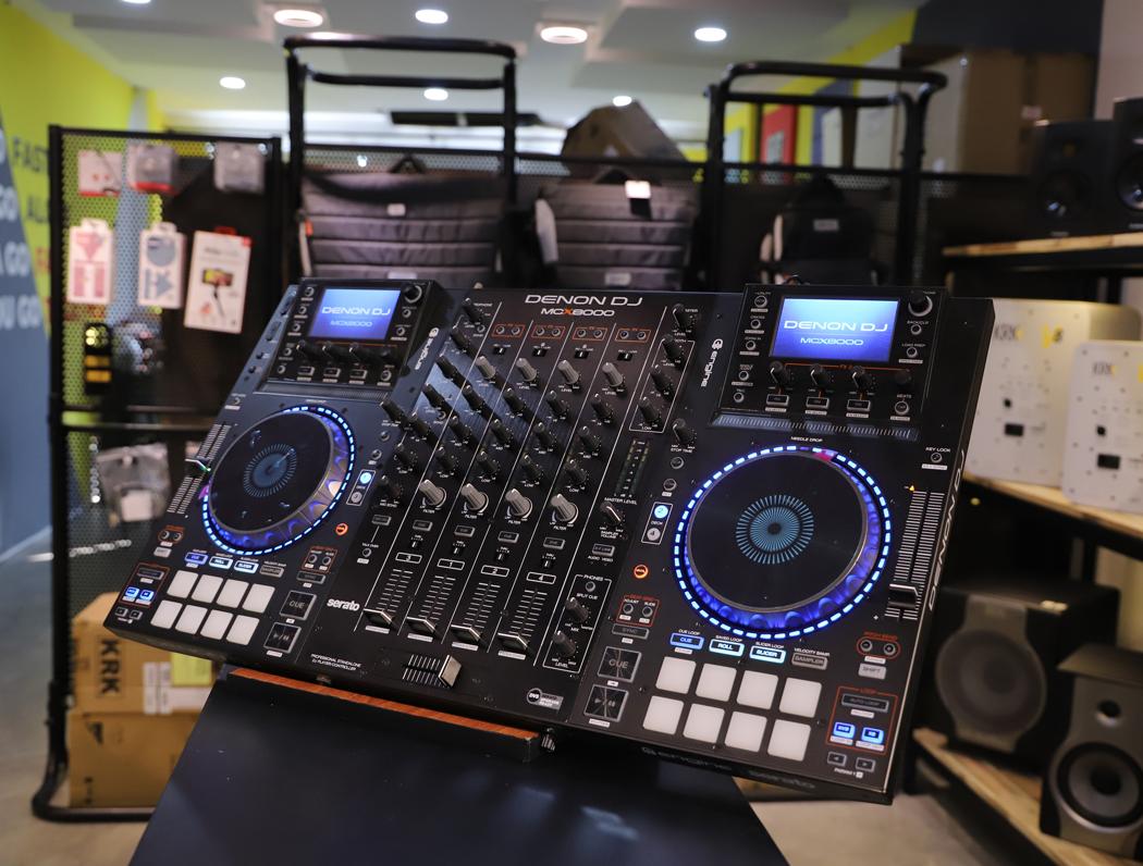 Museinc, BÀN DJ DENON MCX8000
