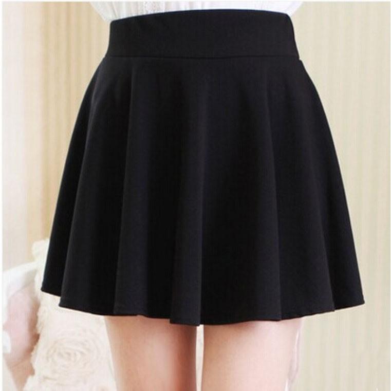 Chân Váy Ngắn Dáng Xòe - Đen
