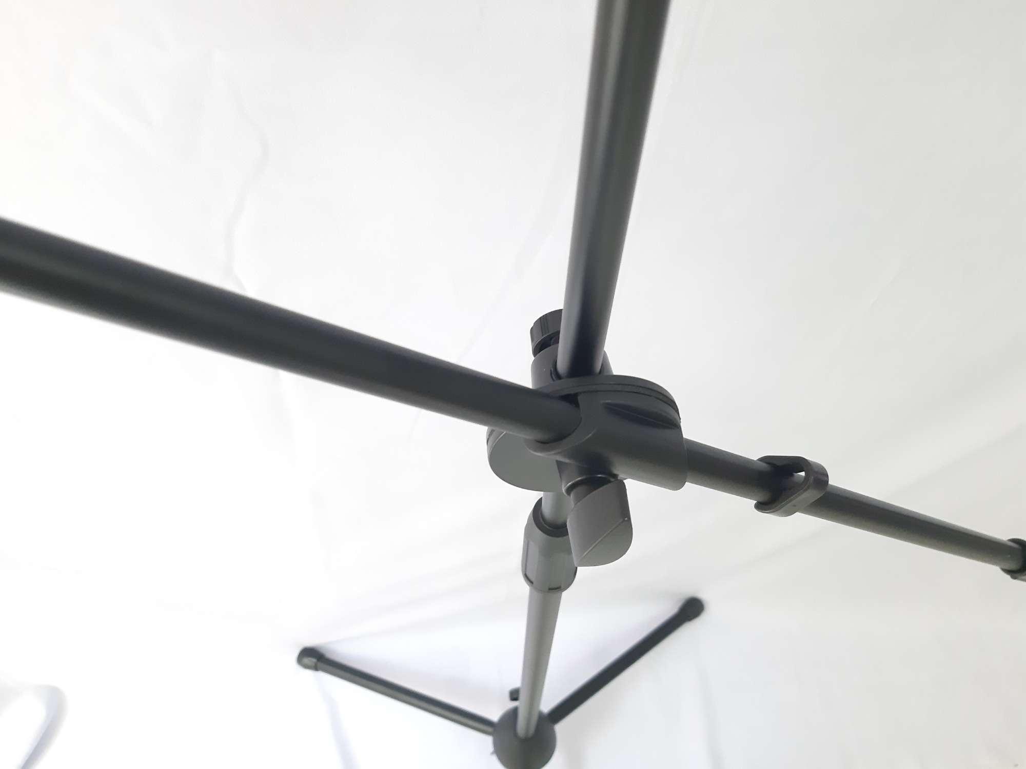 chân kẹp micro, chân đứng kẹp micro