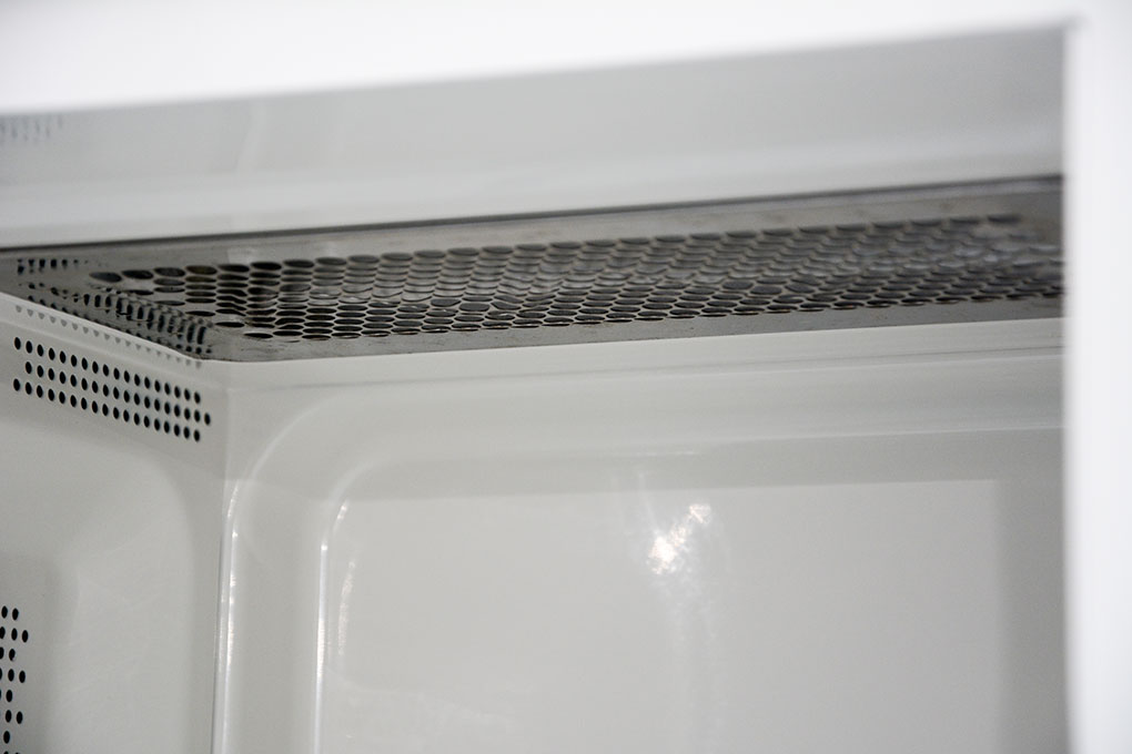 Lò vi sóng Sanyo EM-G3597VS 23 lít