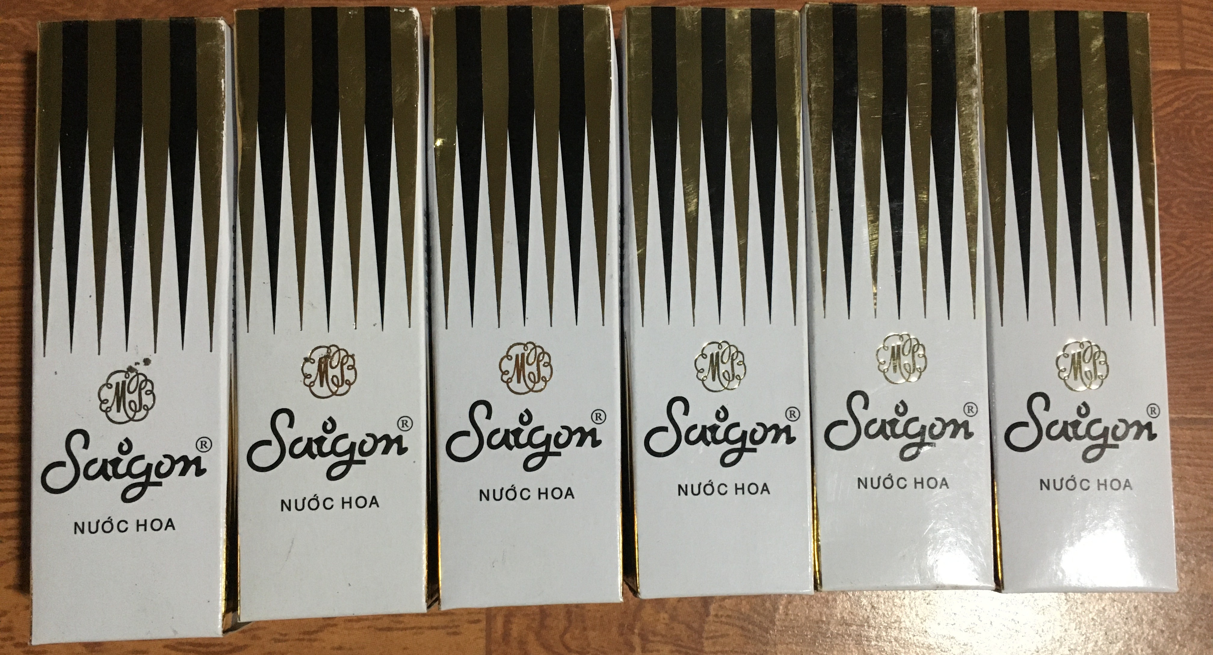 Nước hoa Sài Gòn trắng thể tích 46ml, nước hoa cho nữ Sài Gòn trắng thể tích 46ml