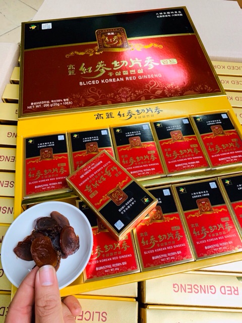 Hồng sâm thái lát tẩm mật ong jeongwon 100% sâm 6 năm tuổi