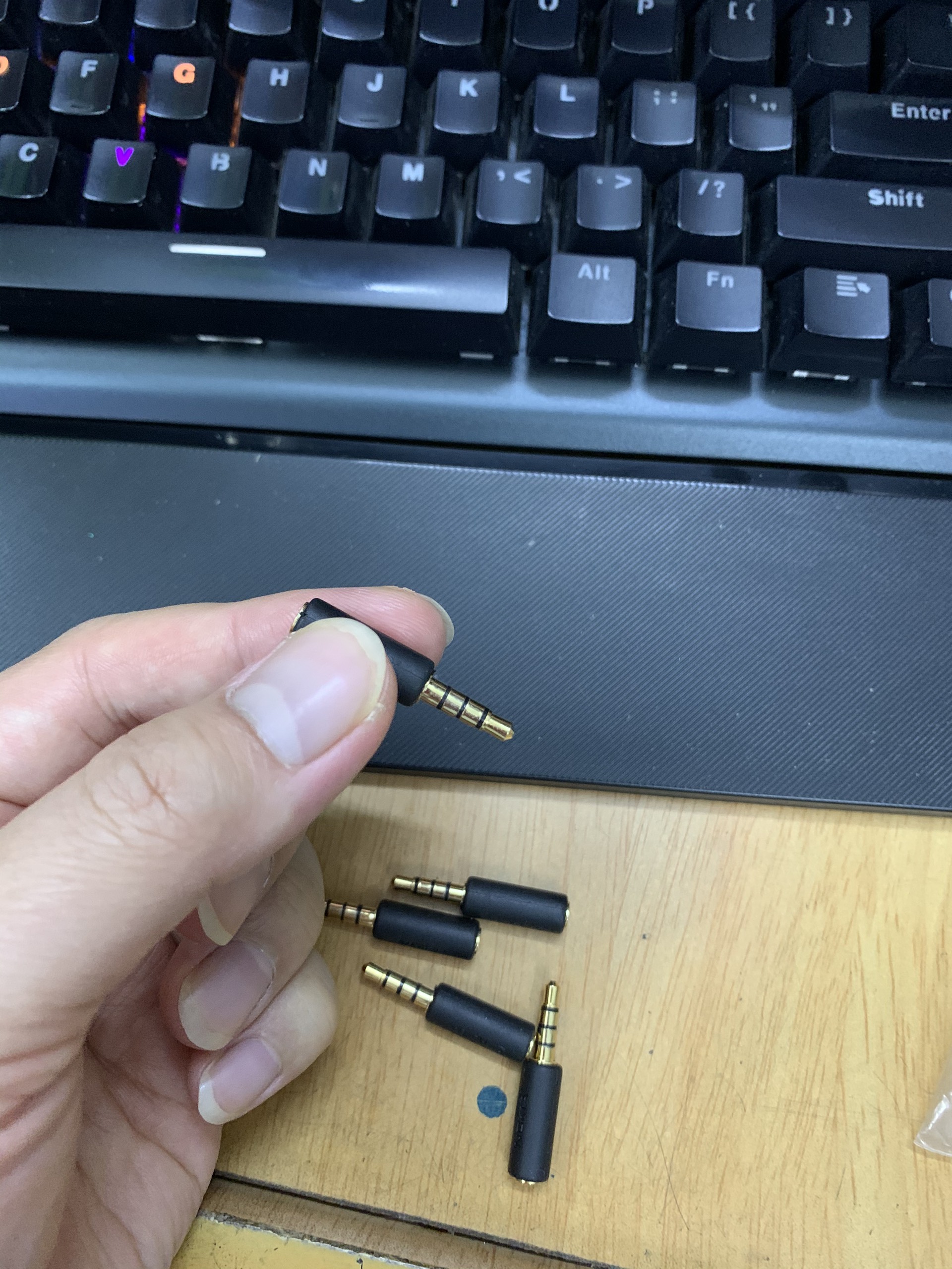 Rắc chuyển Dây chuyển tai nghe rắc 2.5mm ra 3.5mm và 3.5mm ra 2.5mm hàng loại tốt