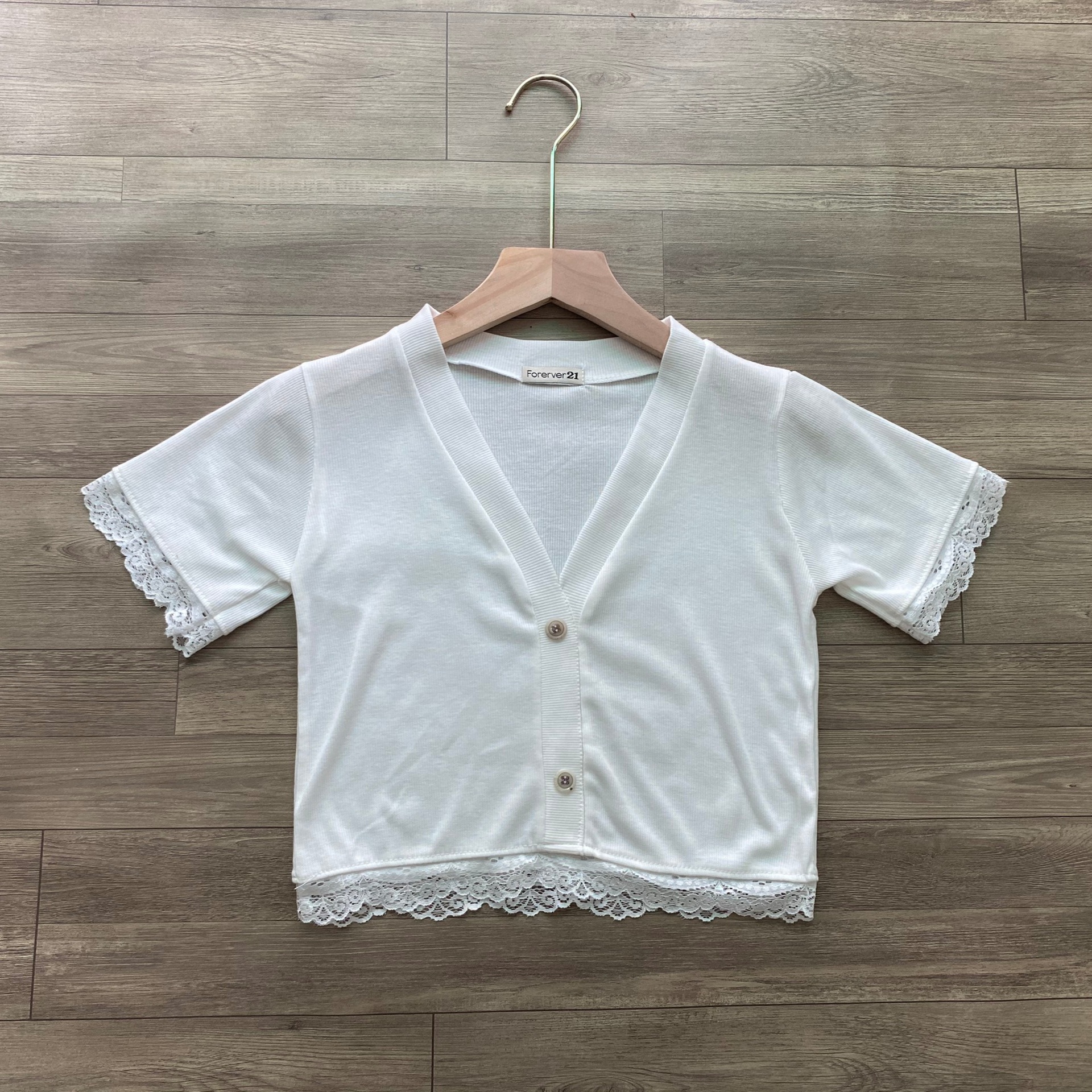 ÁO CROPTOP PHỐI REN TAY NGẮN A3CH2
