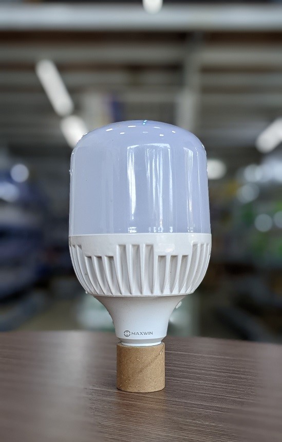 Bóng đèn Led trụ Maxwin ánh sáng trắng, vàng