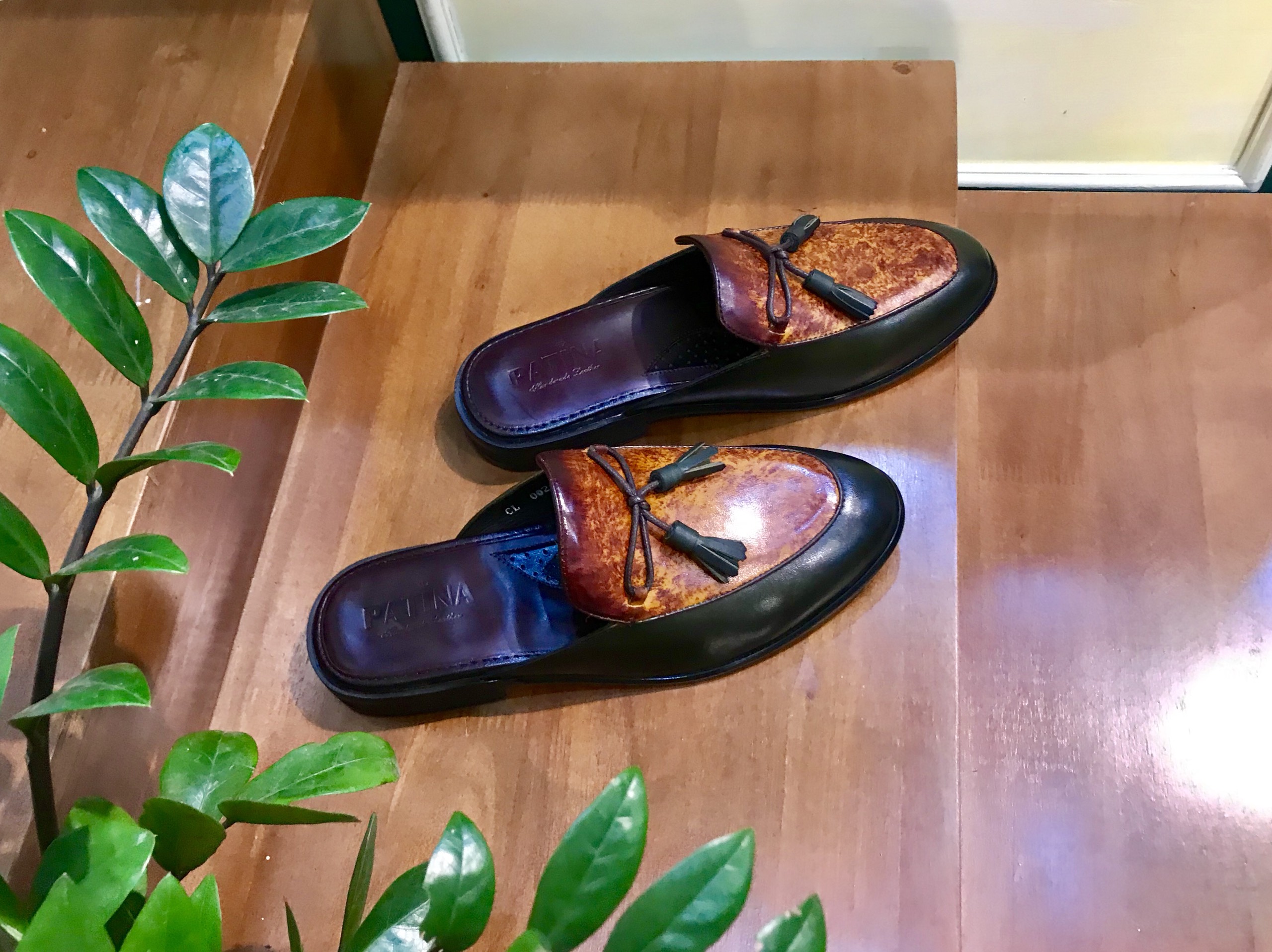 SỤC DA BÒ PATINA