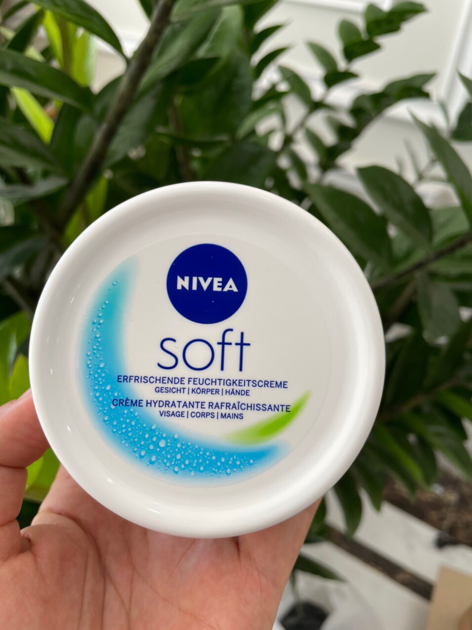 Kem Nivea soft 200ml