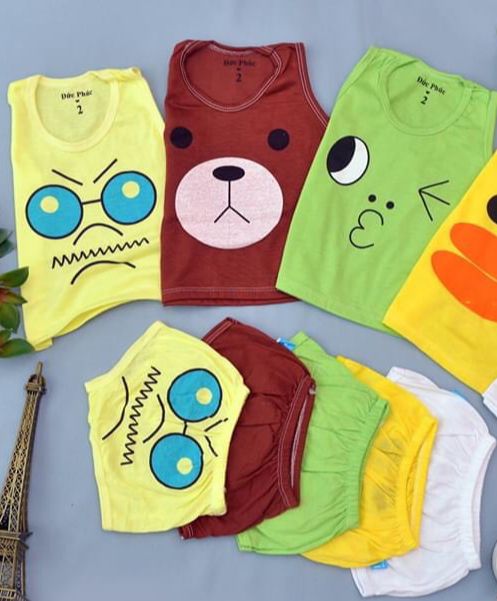 Set 3 bộ đồ sơ sinh và đồ bộ bé trai