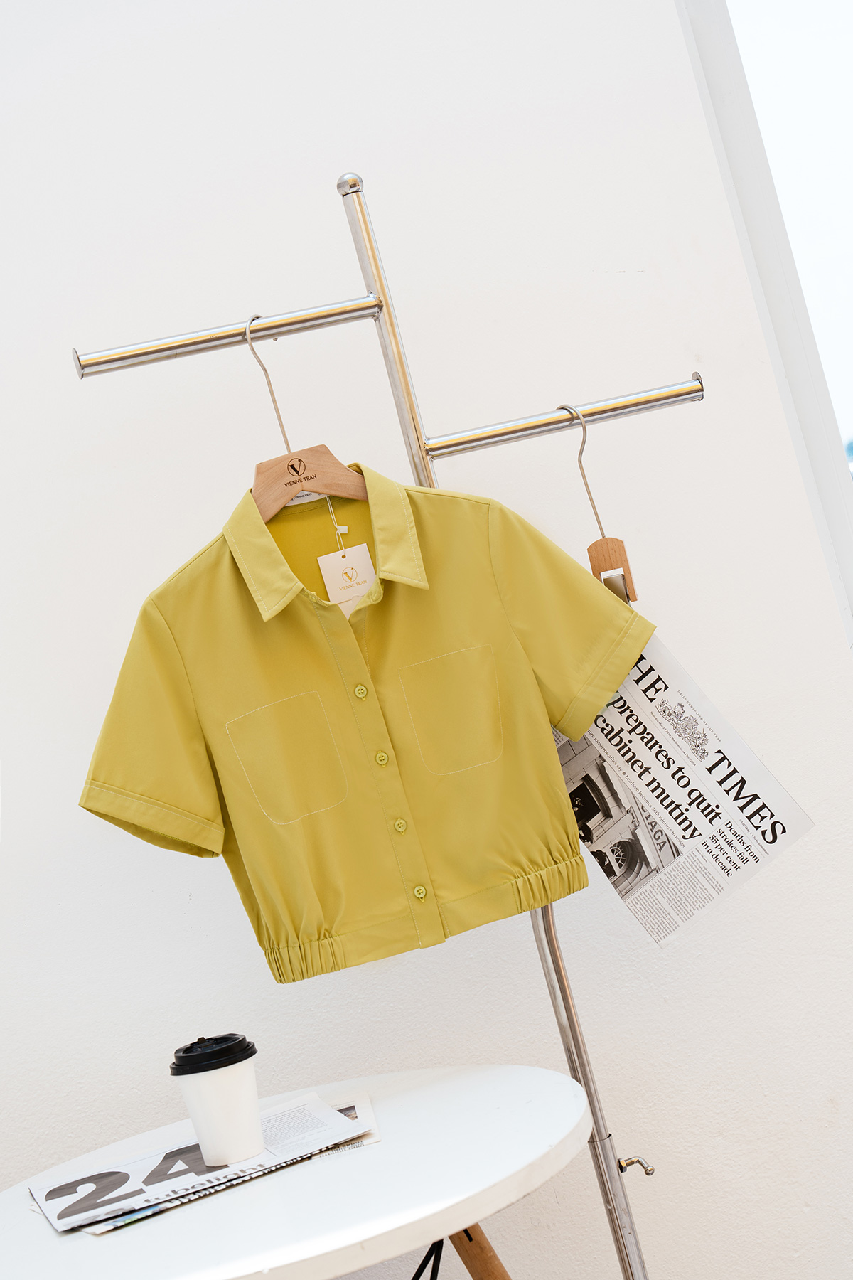 Áo Sơ Mi VIENTRAN Croptop Buộc Eo V61H23H006